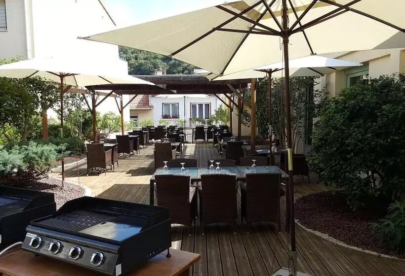 בית מלון כפרי Hôtel Le Palmarium