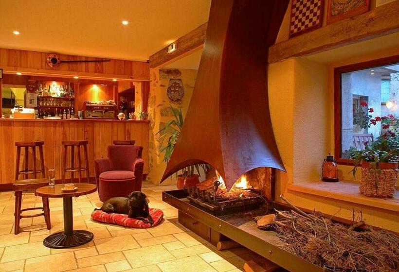 هتل Hôtel Picheyre