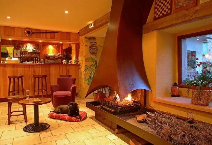 Отель Hôtel Picheyre