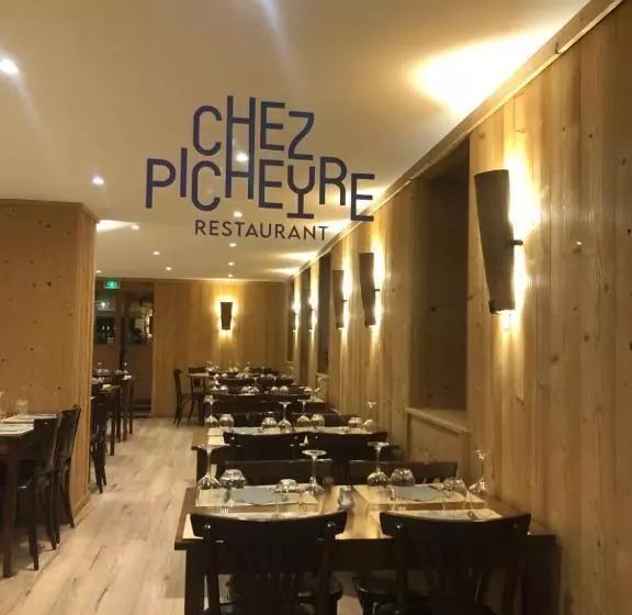 Отель Hôtel Picheyre