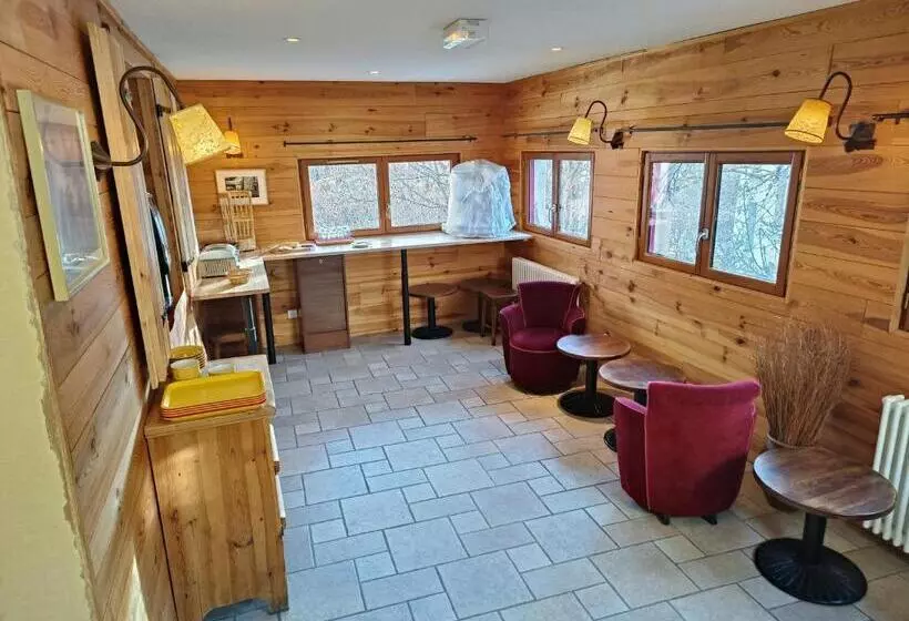 Отель Hôtel Picheyre