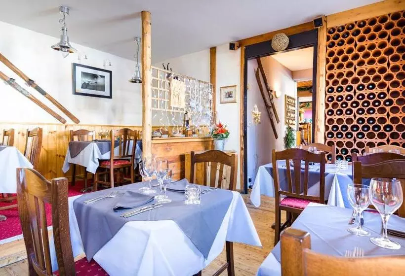 호텔 Hôtel Plein Sud Et Piscine