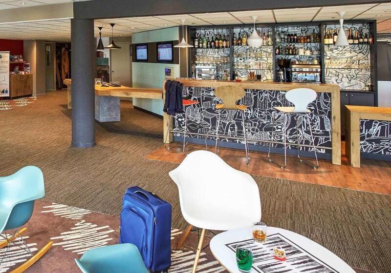 בית מלון כפרי Ibis Auray