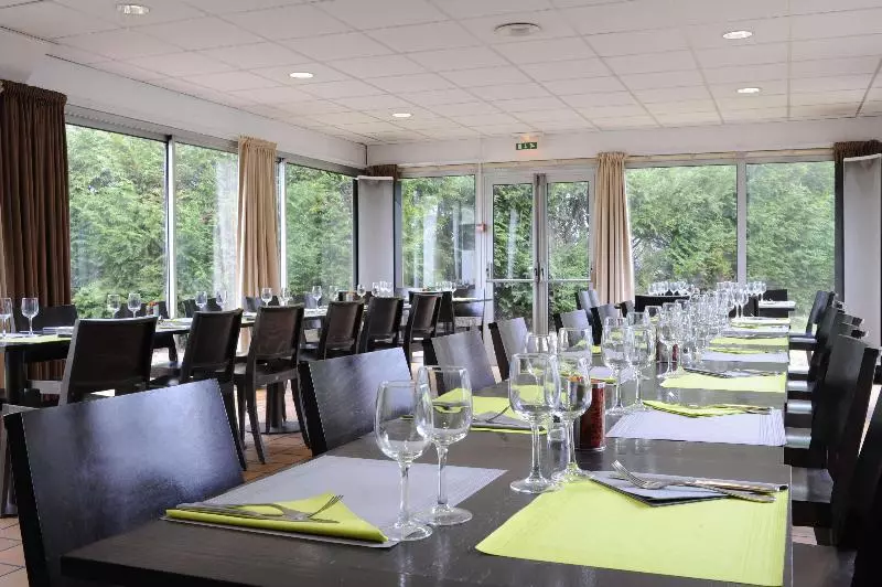 فندق Kyriad Reims Est Parc Expositions