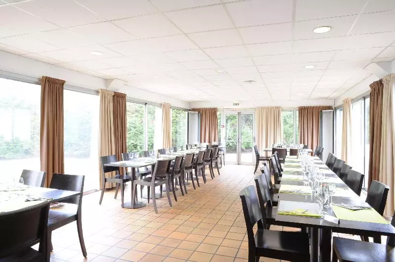 فندق Kyriad Reims Est Parc Expositions