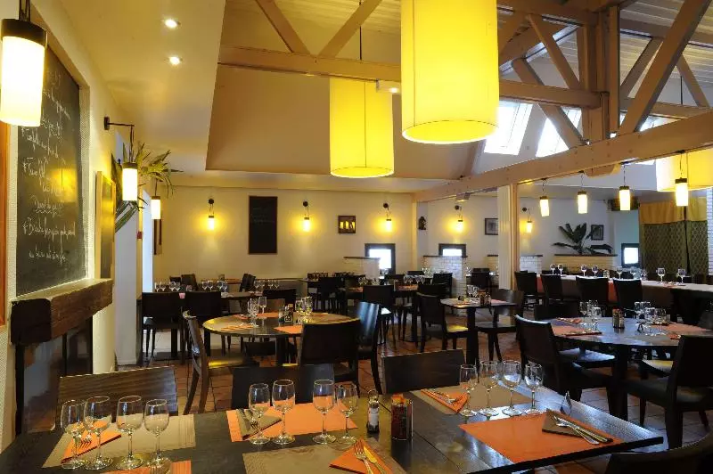 فندق Kyriad Reims Est Parc Expositions