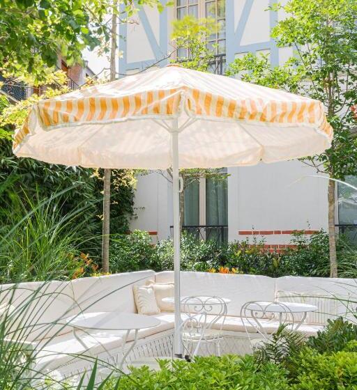 هتل Le 5 Particulier