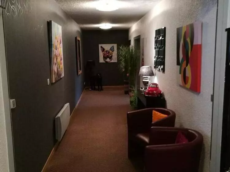 Отель Lys Hôtel