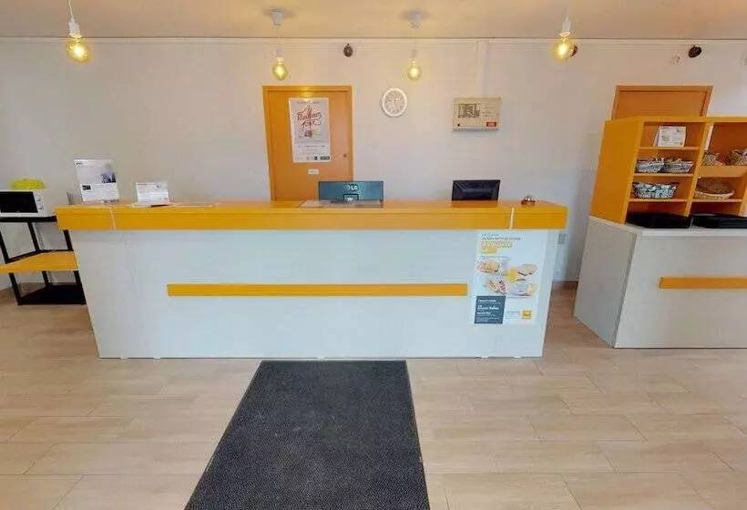 فندق Premiere Classe Reims Ouest Tinqueux