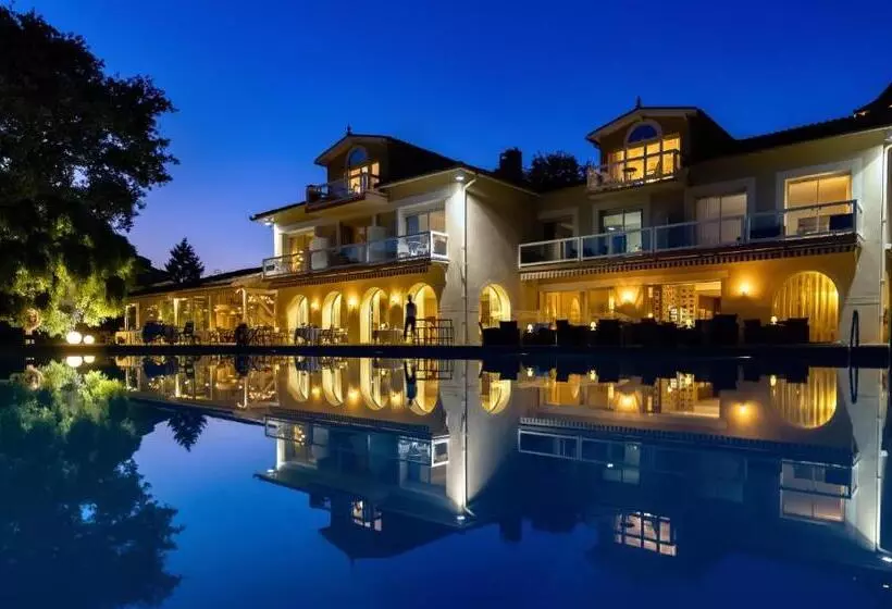 Отель La Reserve Albi Hôtel Restaurant