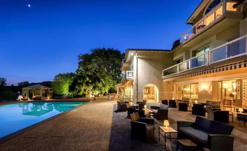 Отель La Reserve Albi Hôtel Restaurant