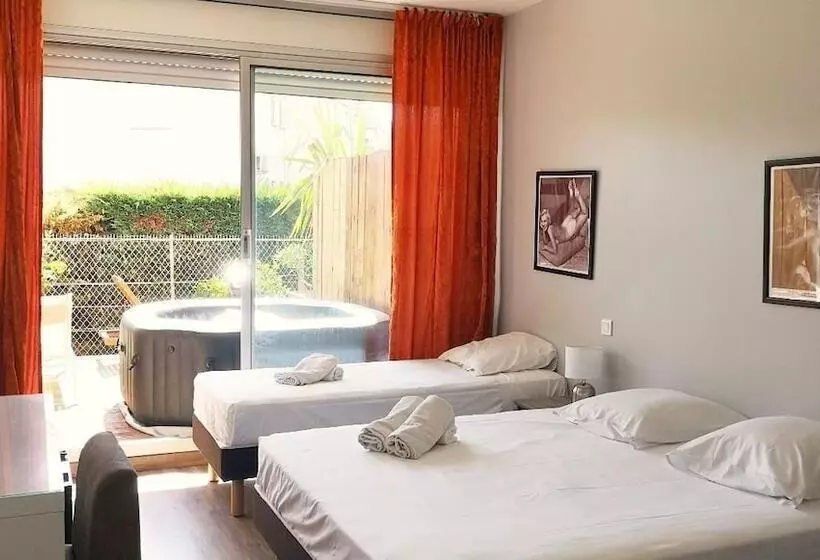 בית מלון כפרי Sable Et Soleil   Port, Plage Et Spa