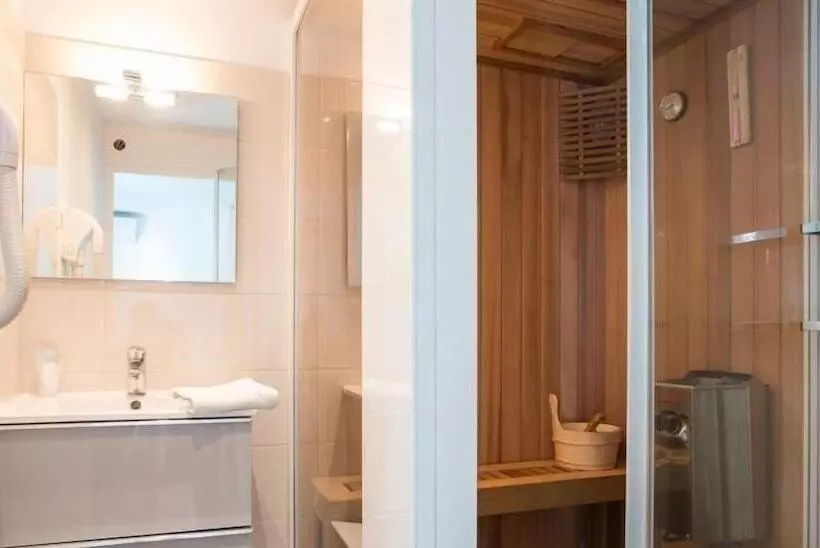 בית מלון כפרי Sable Et Soleil   Port, Plage Et Spa