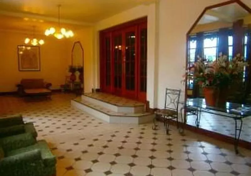 Southern Cross Hotel Fiji