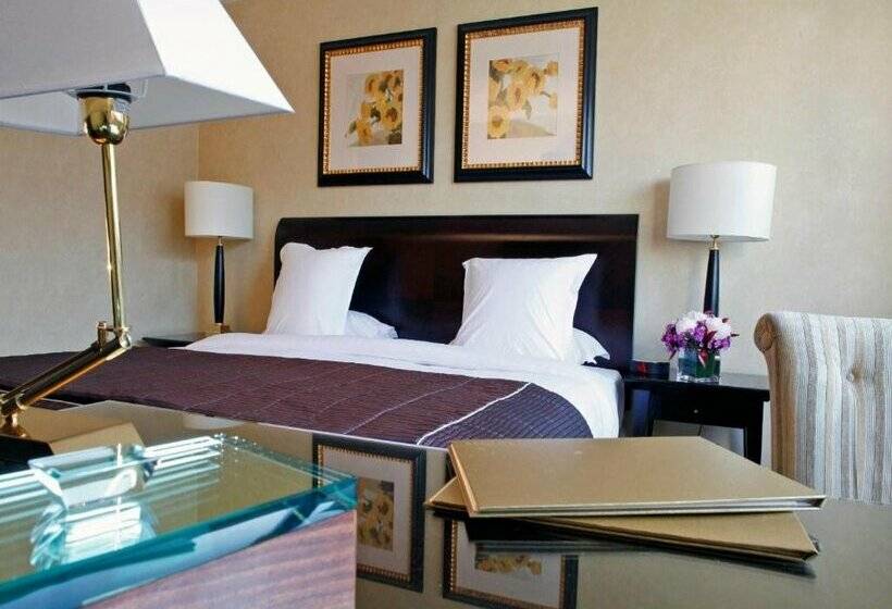 ホテル Warwick Paris