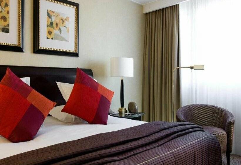 ホテル Warwick Paris