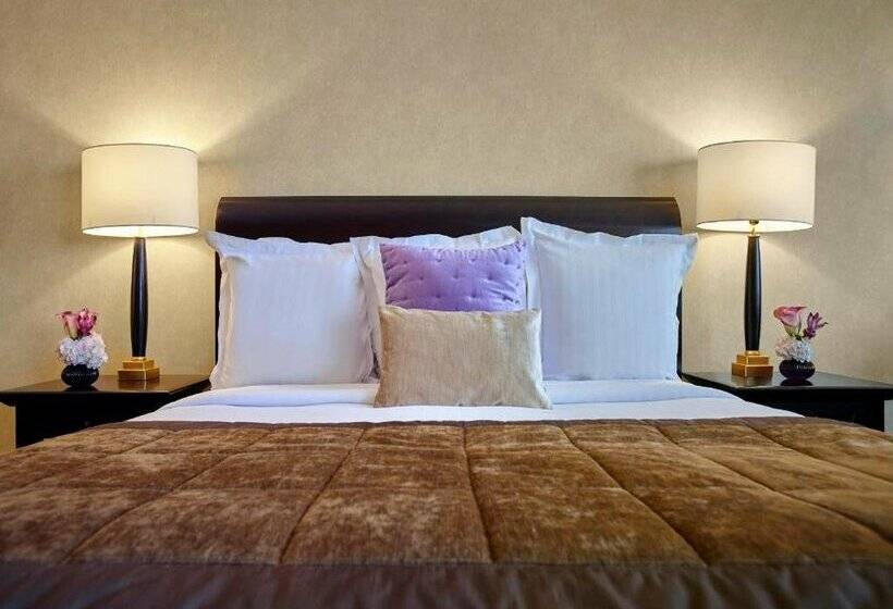 ホテル Warwick Paris