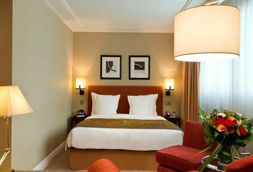 ホテル Warwick Paris