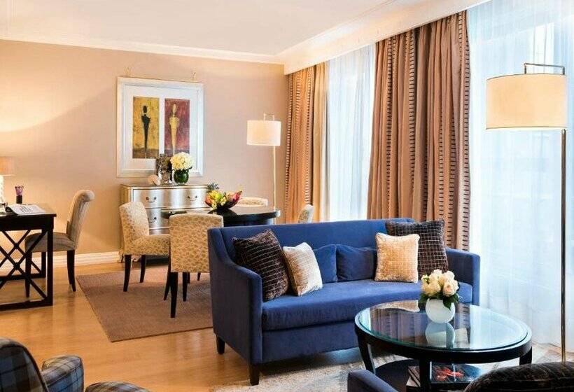 ホテル Warwick Paris