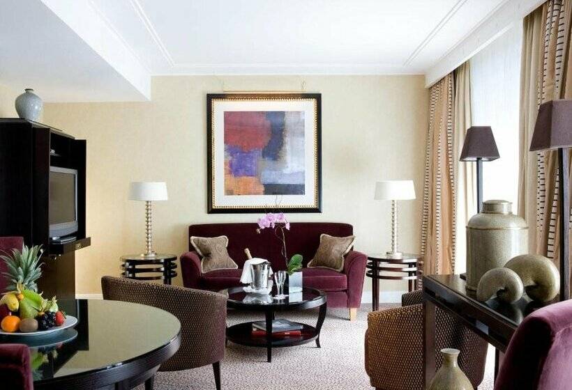 ホテル Warwick Paris