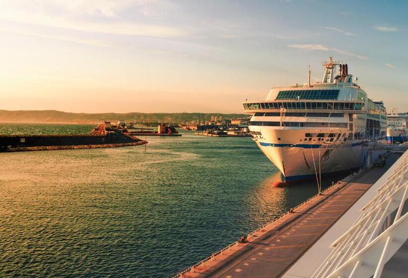 Novotel Marseille Est Porte D Aubagne