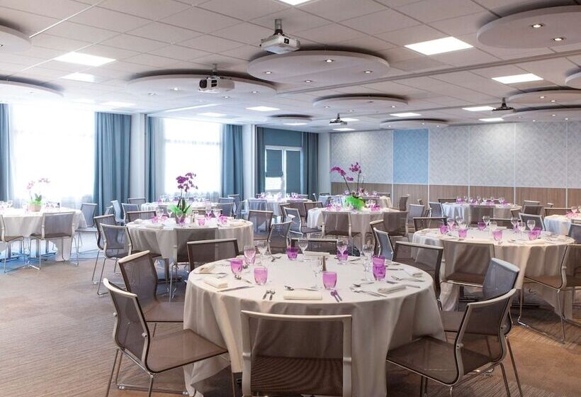 Novotel Massy Palaiseau