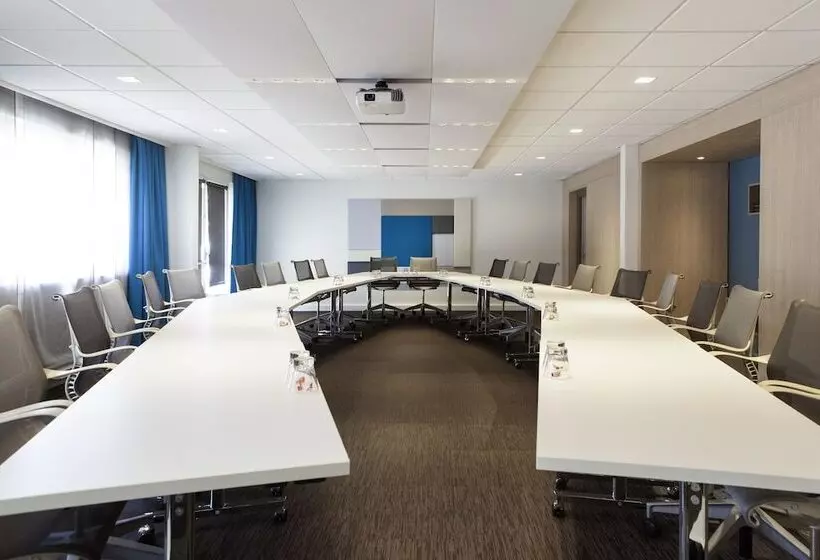 Novotel Massy Palaiseau