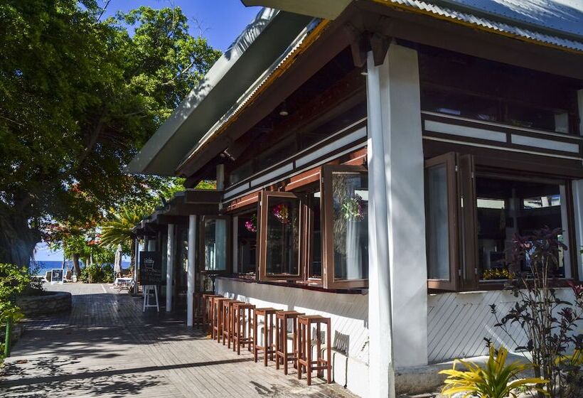 Nakelo Treasure Island Resort & Spa