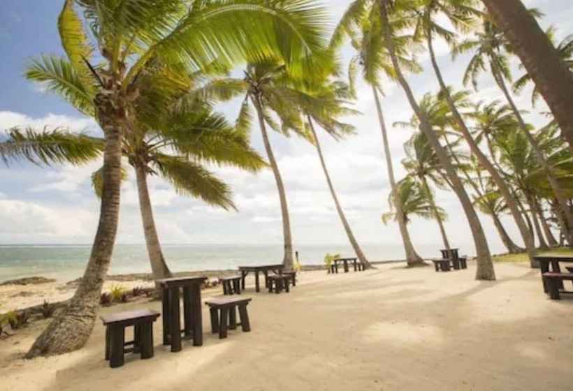 Tambua Sands Beach Resort