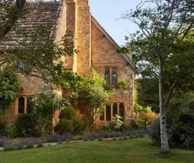 Bailiffscourt Hotel & Spa