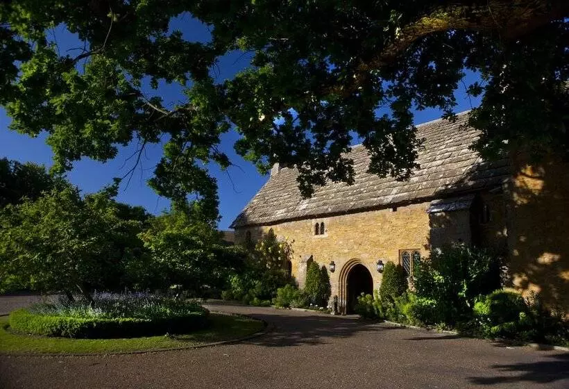 Bailiffscourt Hotel & Spa