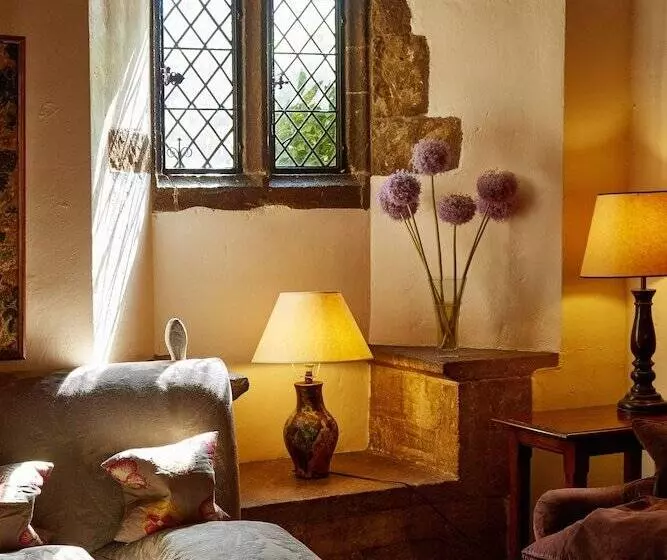 Bailiffscourt Hotel & Spa