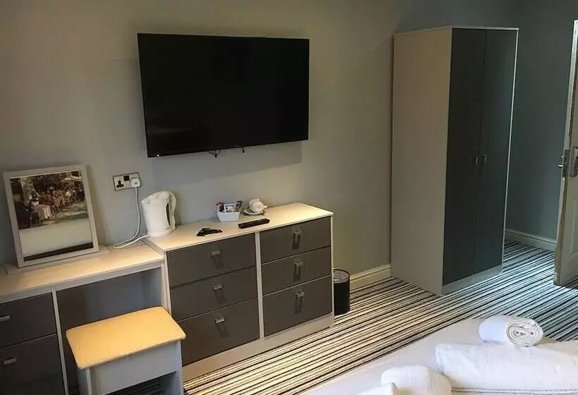 Отель Carreg Bran