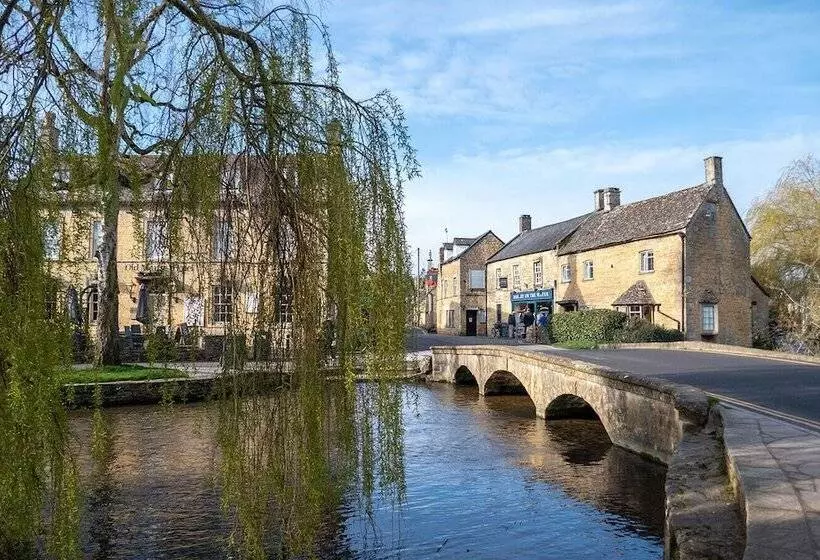 Crown Hotel Cotswold