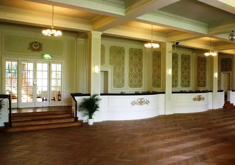 ホテル Cumbria Grand