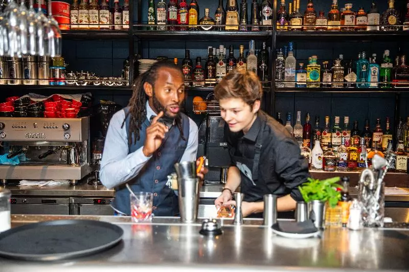 هتل Euston Square