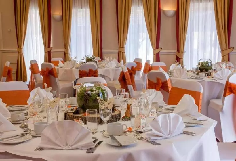 호텔 Holiday Inn Ashford Central, An Ihg