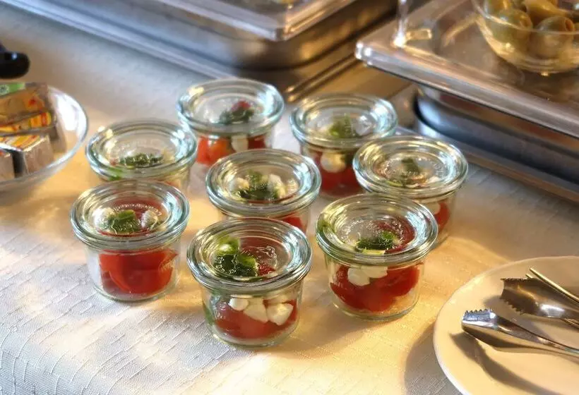 Giessen Hotel & Coffeehouse