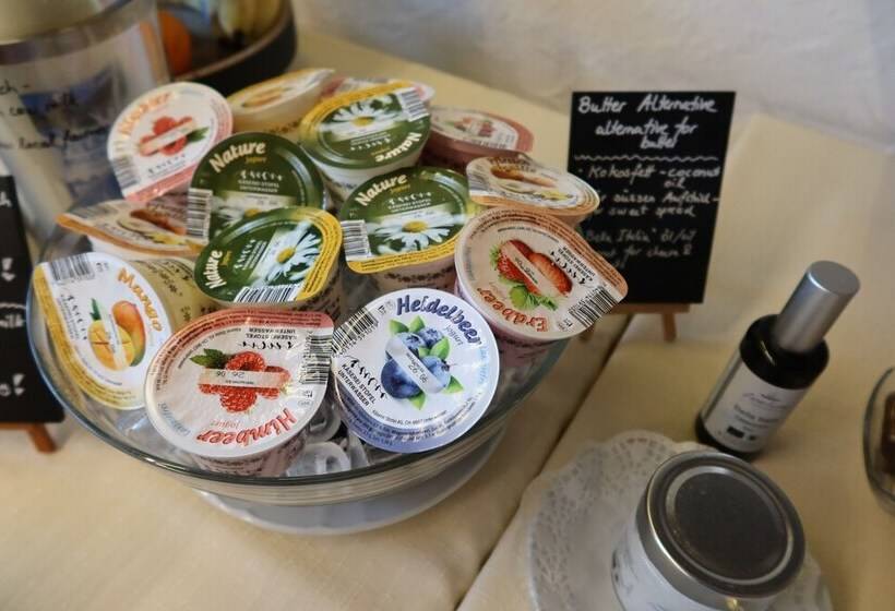 Giessen Hotel & Coffeehouse