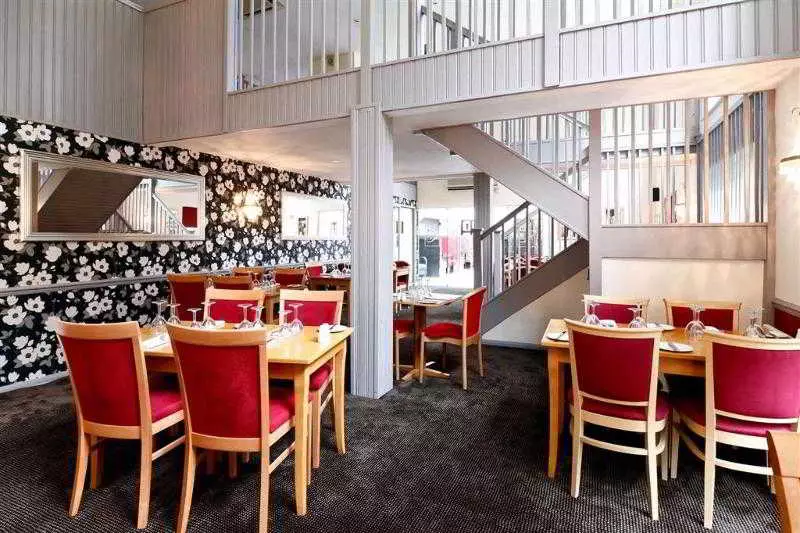 Отель Mercure Hatfield Oak