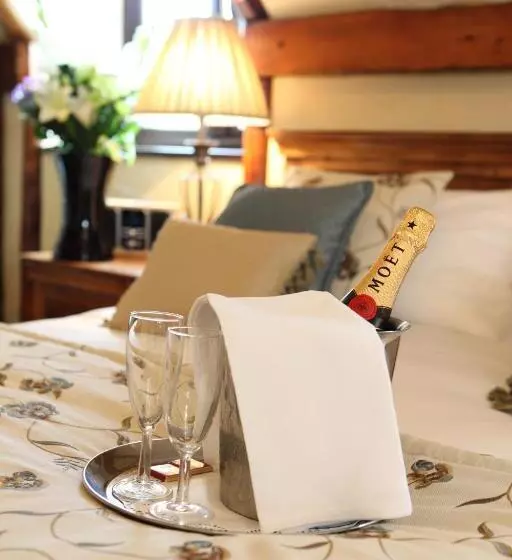 호텔 The Bird In Hand