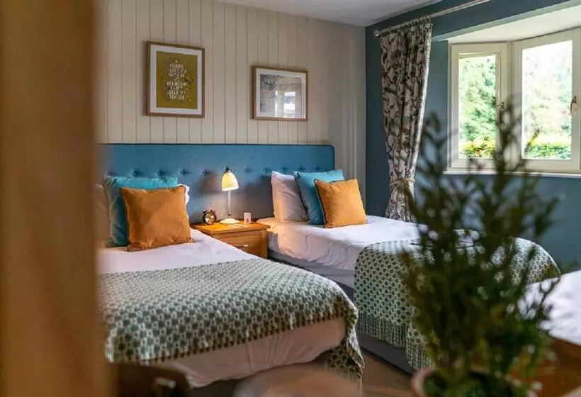 호텔 The Bird In Hand