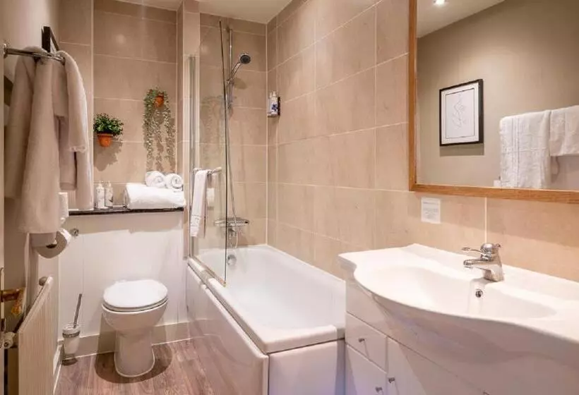 호텔 The Bird In Hand