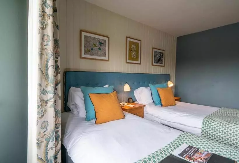 호텔 The Bird In Hand