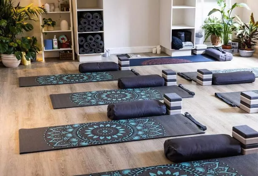 The Moorings Hotel & Restaurant