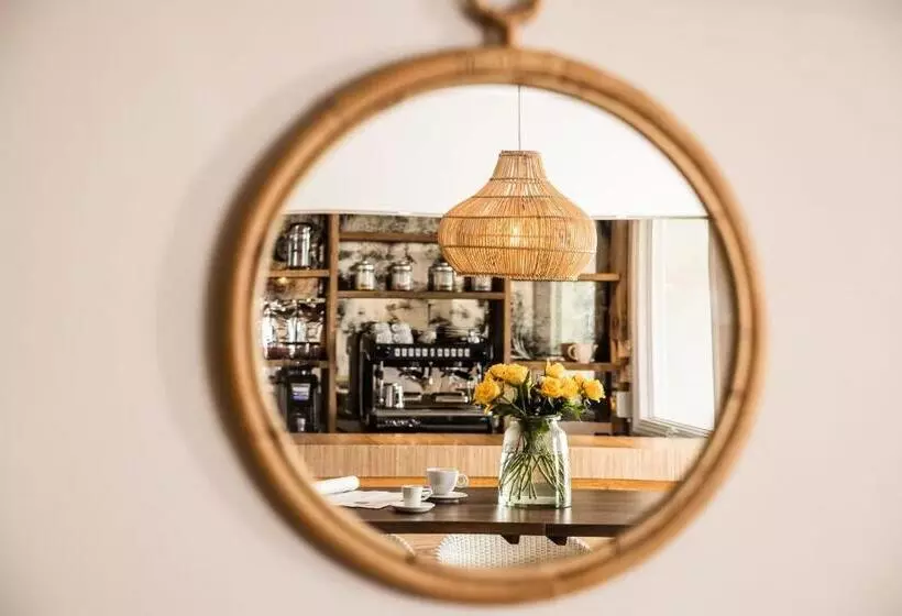 The Moorings Hotel & Restaurant