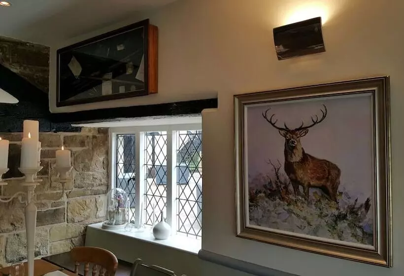 Отель The Priest House On The River