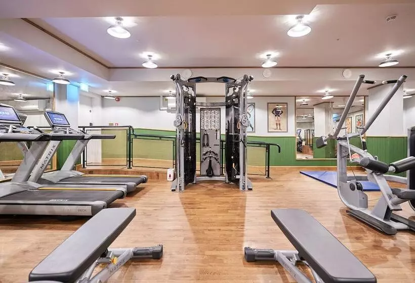 هتل University Arms, Autograph Collection