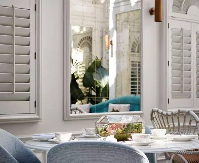 100 Queen S Gate Hotel London, Curio Collection By Hilton