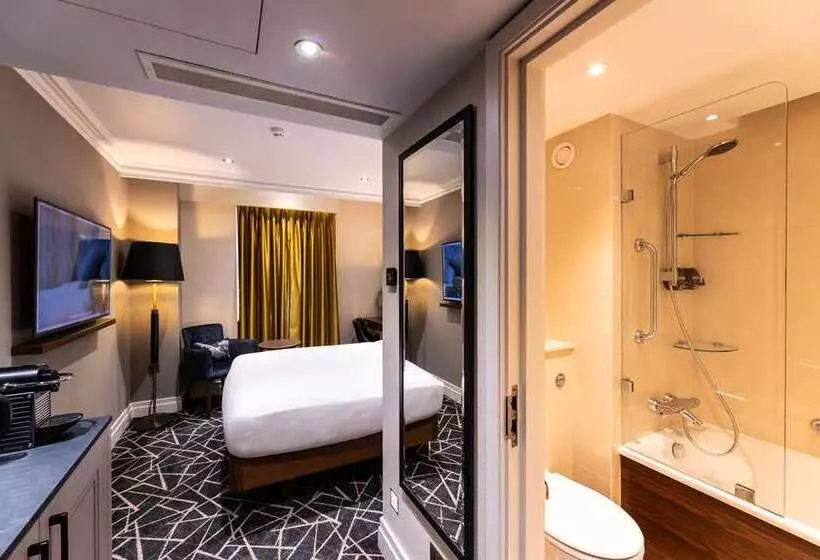 100 Queen S Gate Hotel London, Curio Collection By Hilton